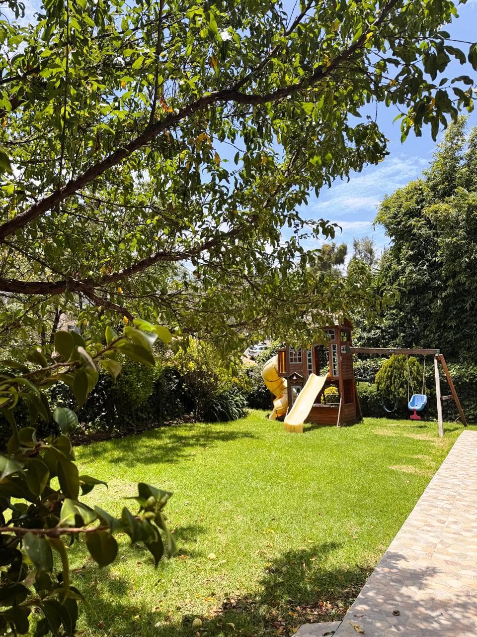 PASEO DE LOS LAURELES, Casa en Condominio. Gran oportunidad. BAJA DE PRECIO